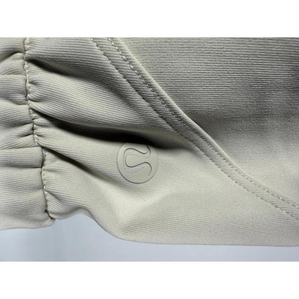 Lululemon Stretch Luxtreme High-Rise Jogger, Size 4 - Picture 8 of 11